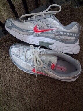 Nike Silver and Pink Women's Running Sneakers